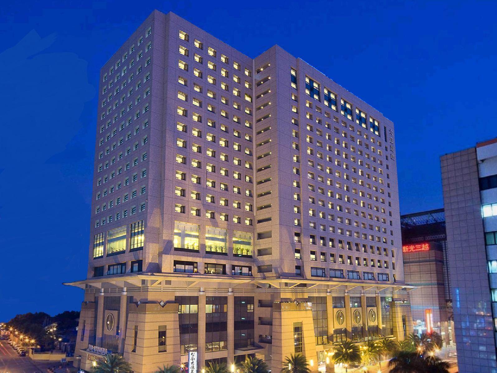 โรงแรมต้าอี้ แลนดิส ไทหนาน ไถหนาน ภายนอก รูปภาพ The InterContinental Hotel