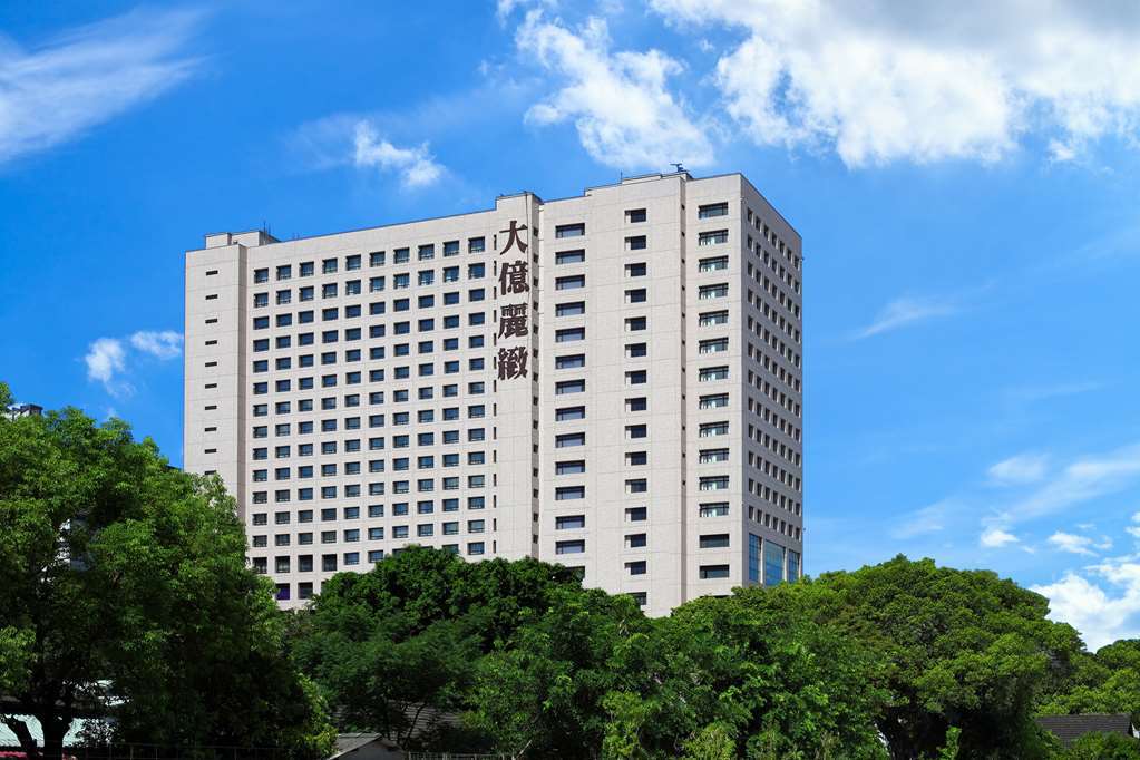 โรงแรมต้าอี้ แลนดิส ไทหนาน ไถหนาน ภายนอก รูปภาพ Otsu campus